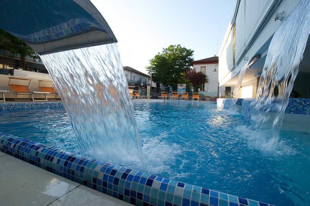 Hotel Lido Cattolica Dış mekan fotoğraf