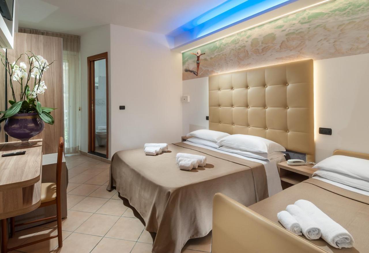 Hotel Lido Cattolica Dış mekan fotoğraf