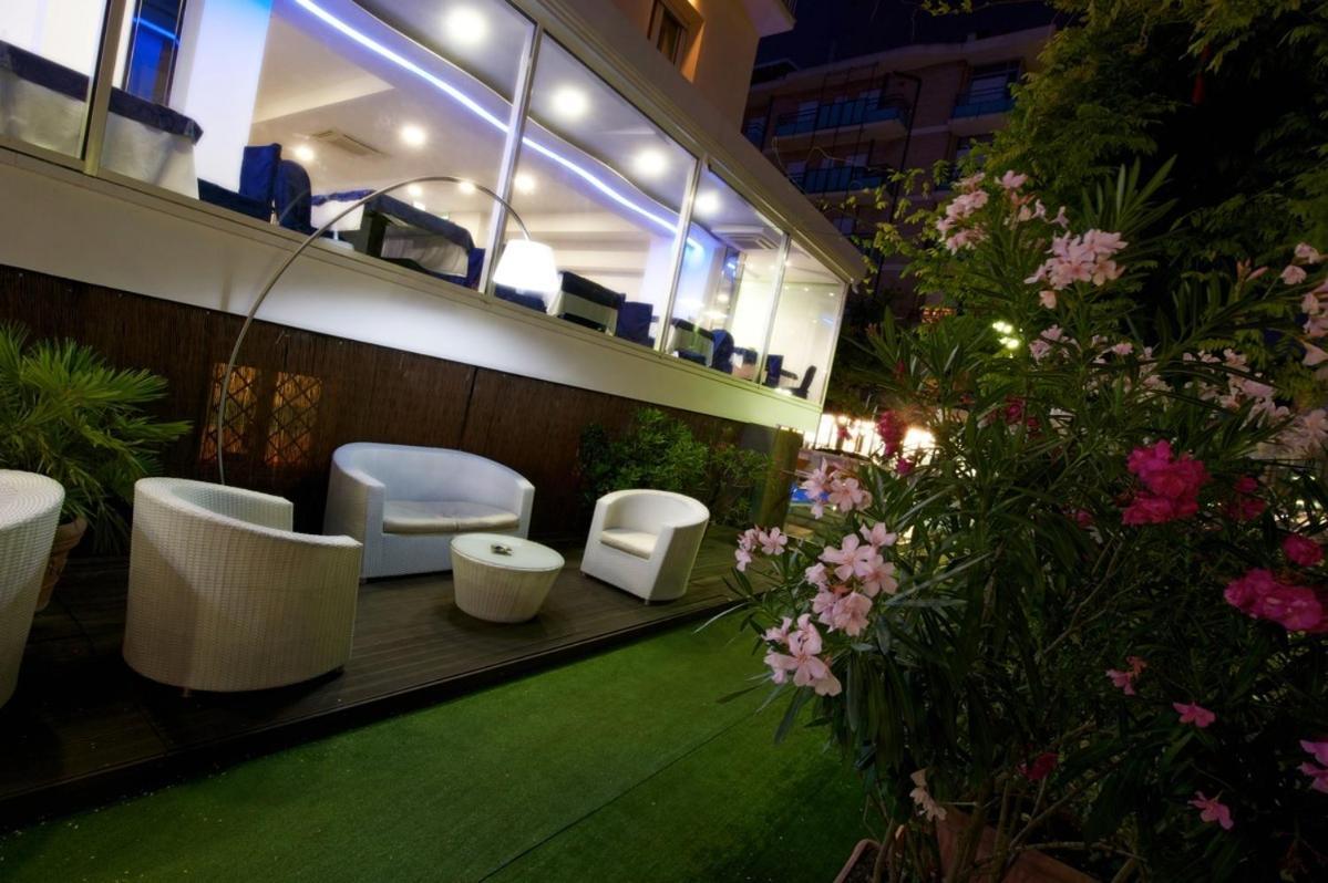 Hotel Lido Cattolica Dış mekan fotoğraf